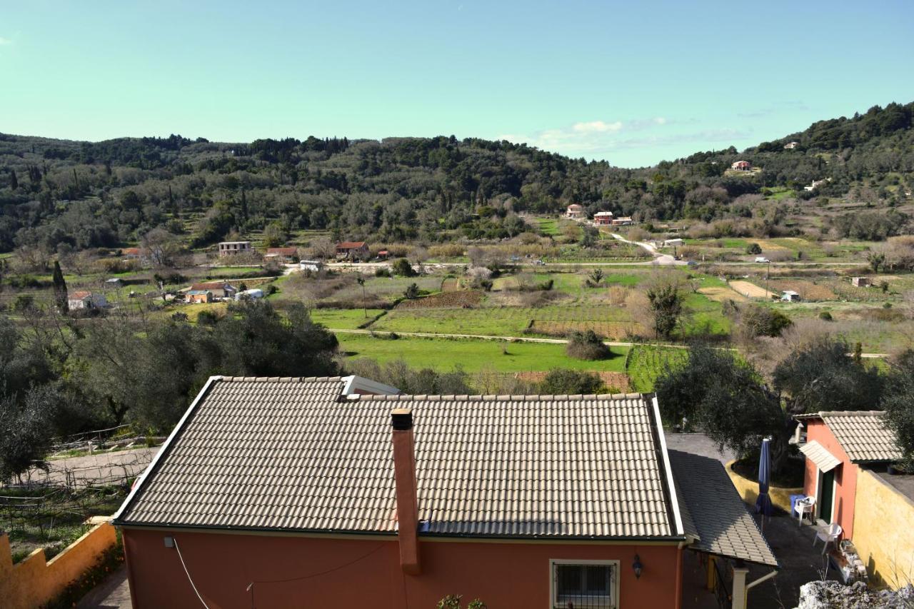 Villa Skafonas Sinarádes Exteriör bild